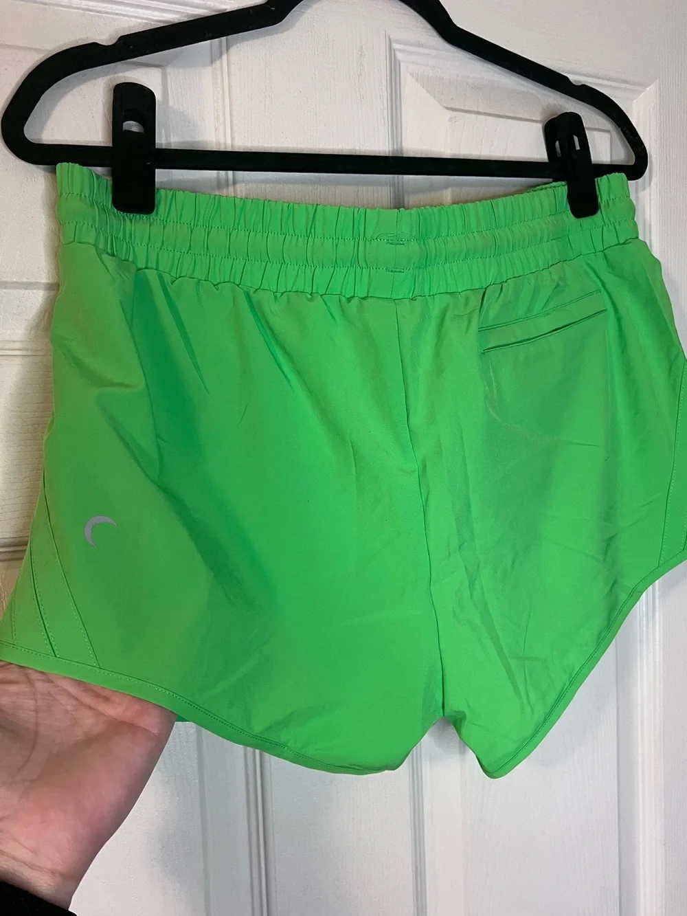 #818 NWT ZYIA Active Velocity Lined Running Shorts Neon Green Large